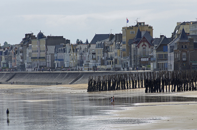 Lose yourself in the history of St Malo… – HomeCamper Blog